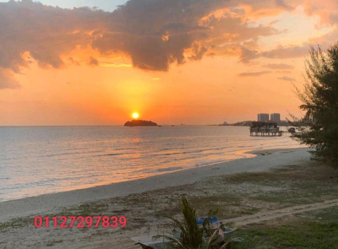 Paradise Seaview Homestay Port Dickson Exterior foto