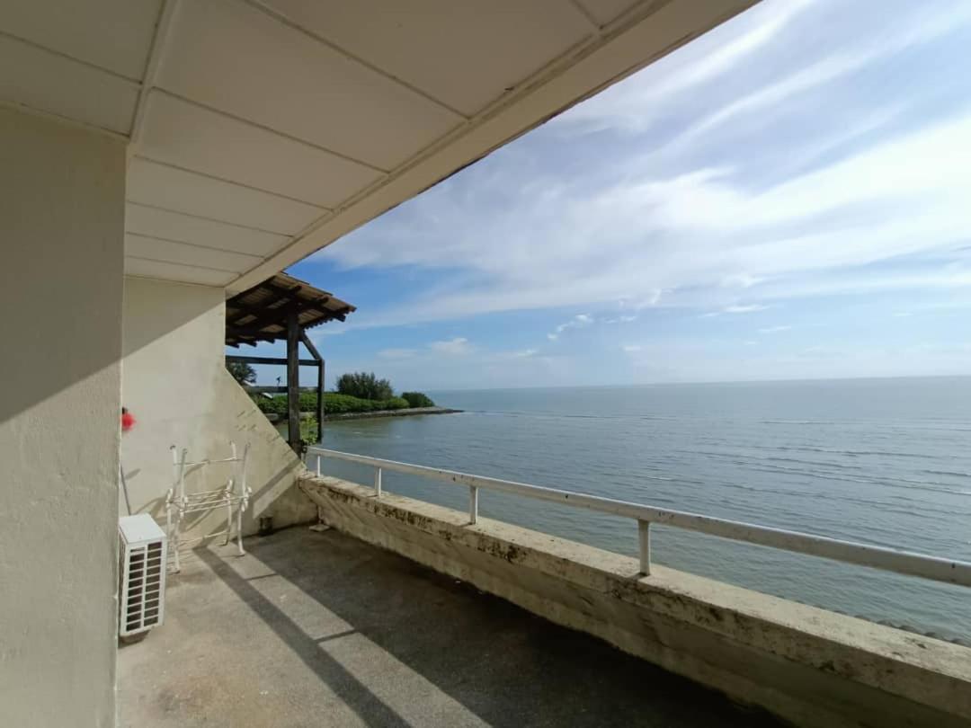 Paradise Seaview Homestay Port Dickson Exterior foto