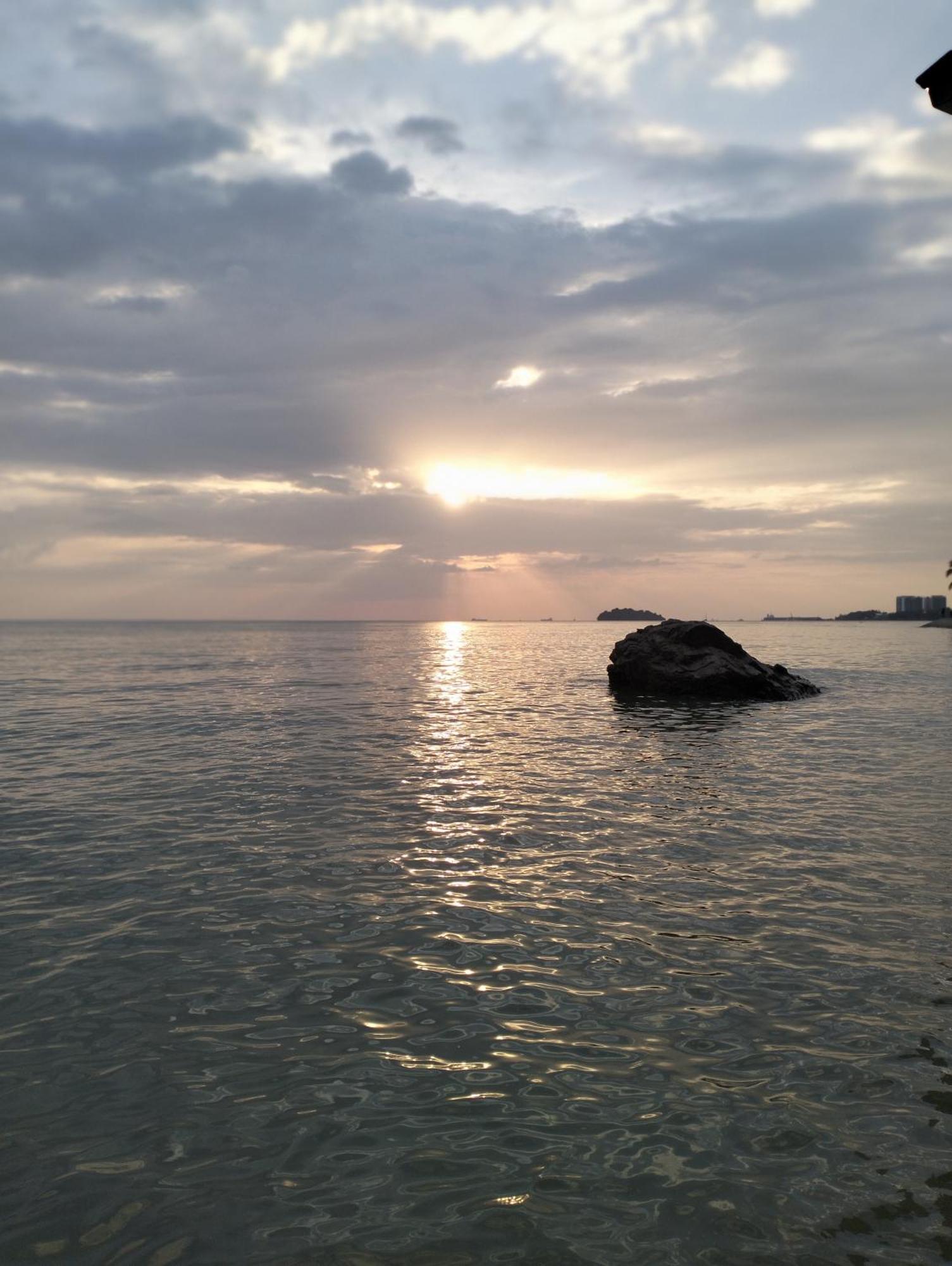 Paradise Seaview Homestay Port Dickson Exterior foto